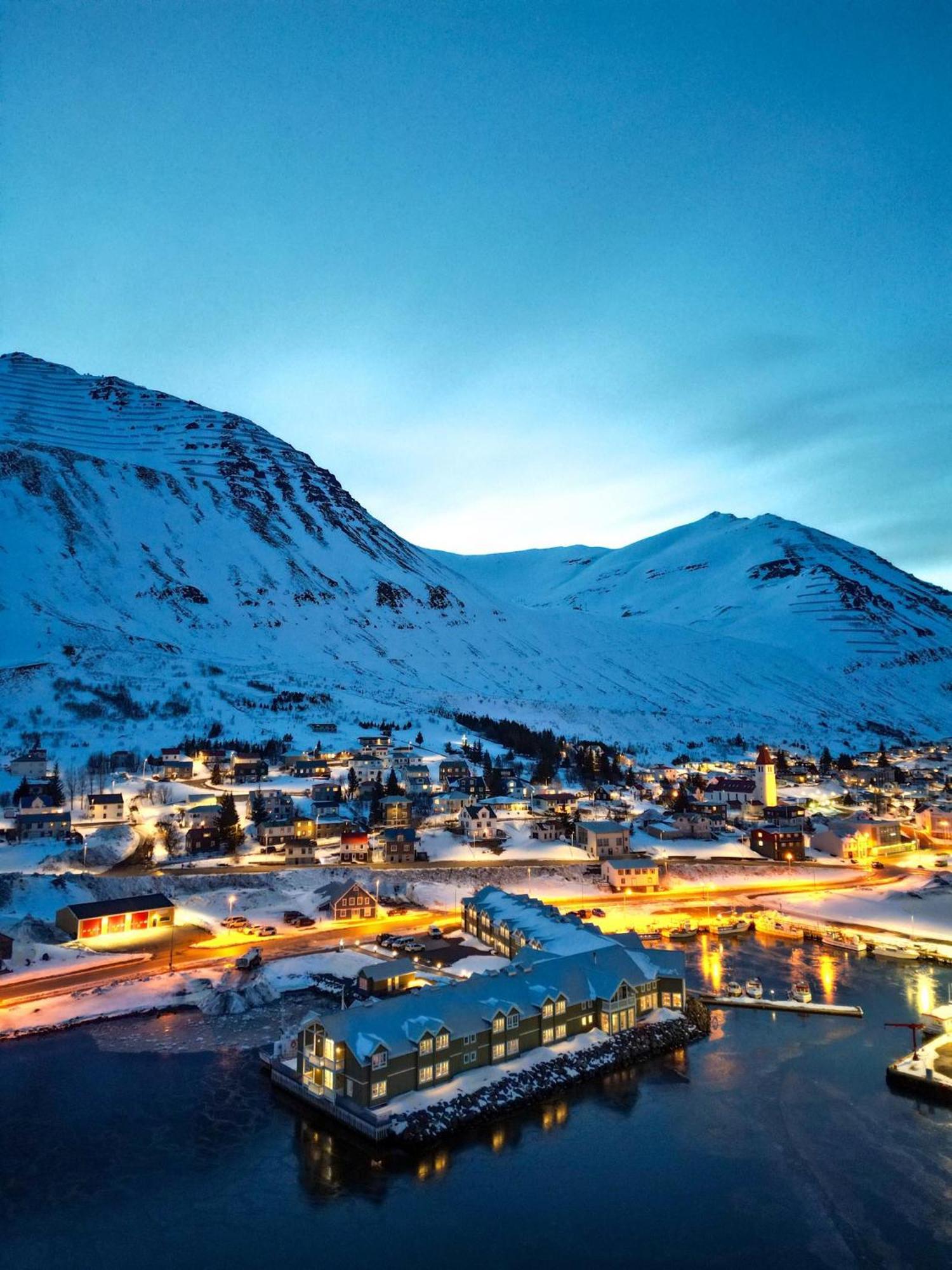 Siglo Hotel By Keahotels Siglufjordur Exterior photo